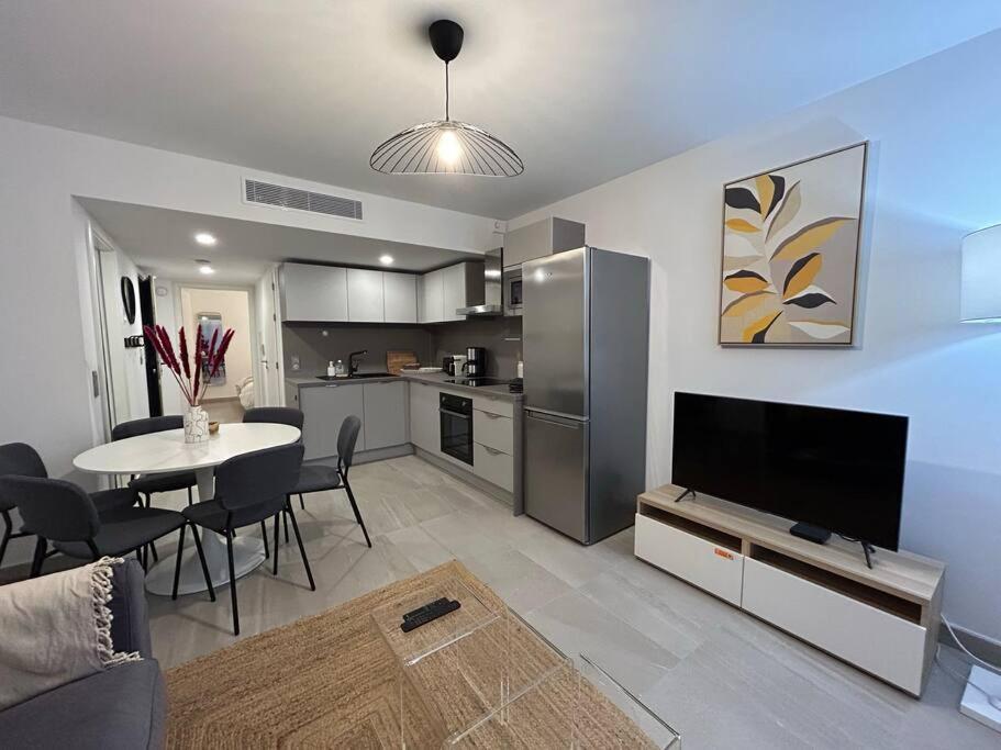 Prestige View 411 Apartment Eze Exterior photo